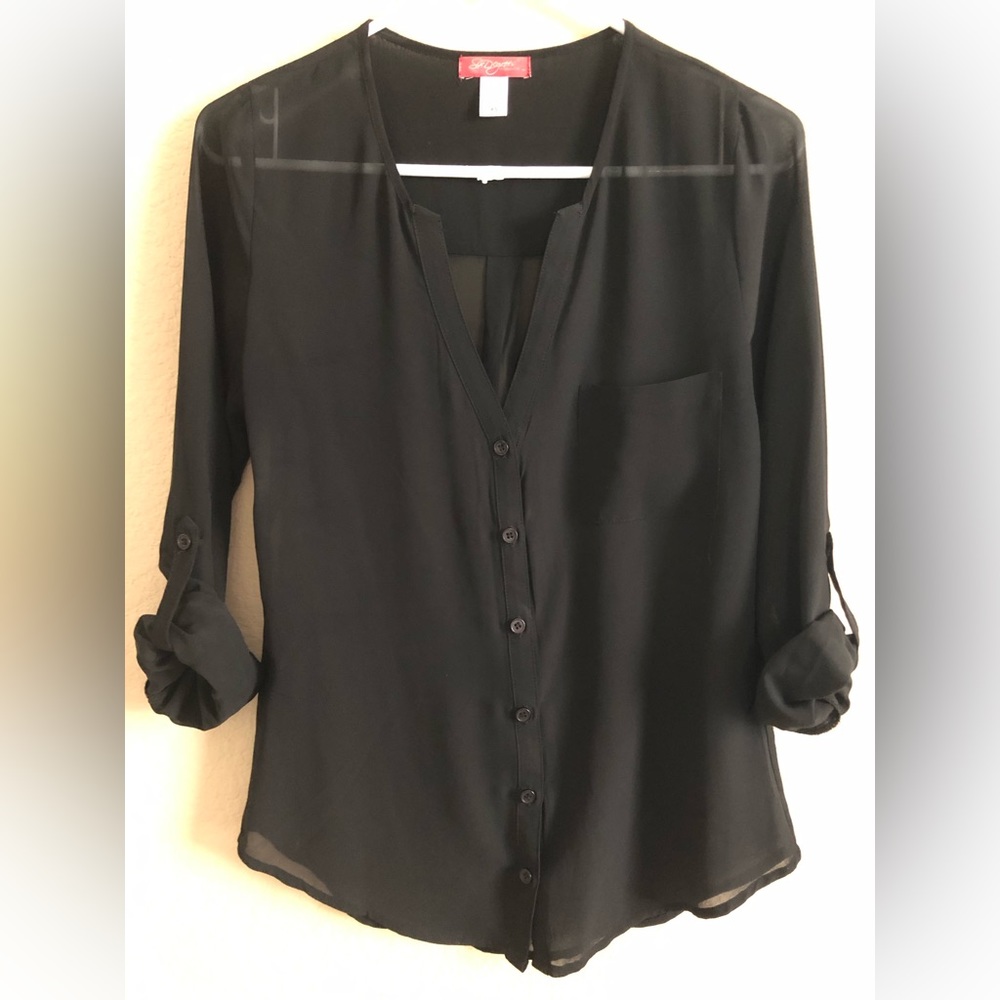 Womens Six Degrees of Separation Sheer Black V-Neck Button Down Top Size X-Small